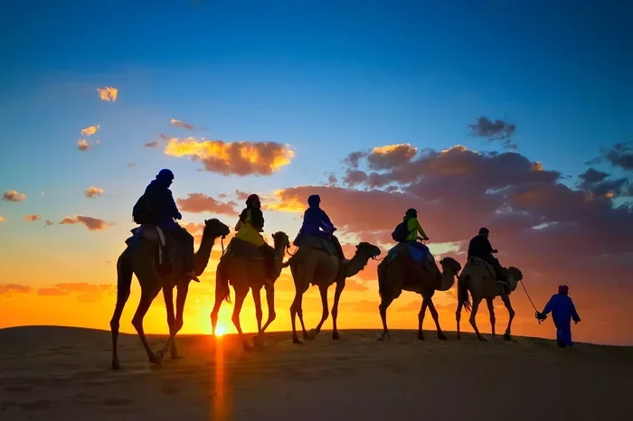 Tour 14 Dias Desde Marrakech a Erg Chebbi
