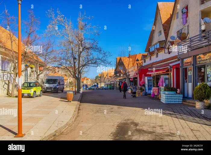 Fes to Ifrane 11 Day Tour