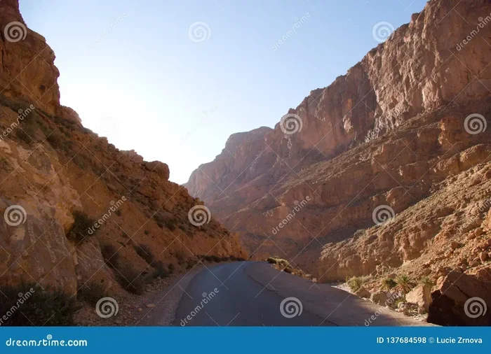 10 Days Tour from Marrakech to Todra Gorge