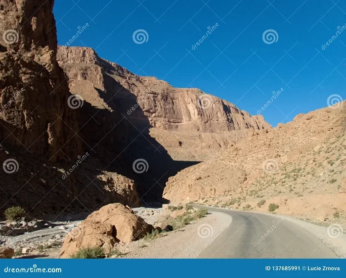 10 Days Tour from Marrakech to Todra Gorge